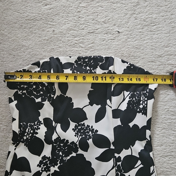 Scott McClintock Vintage Y2K Black and White Floral Evening Gown Size 6 - Picture 2 of 9